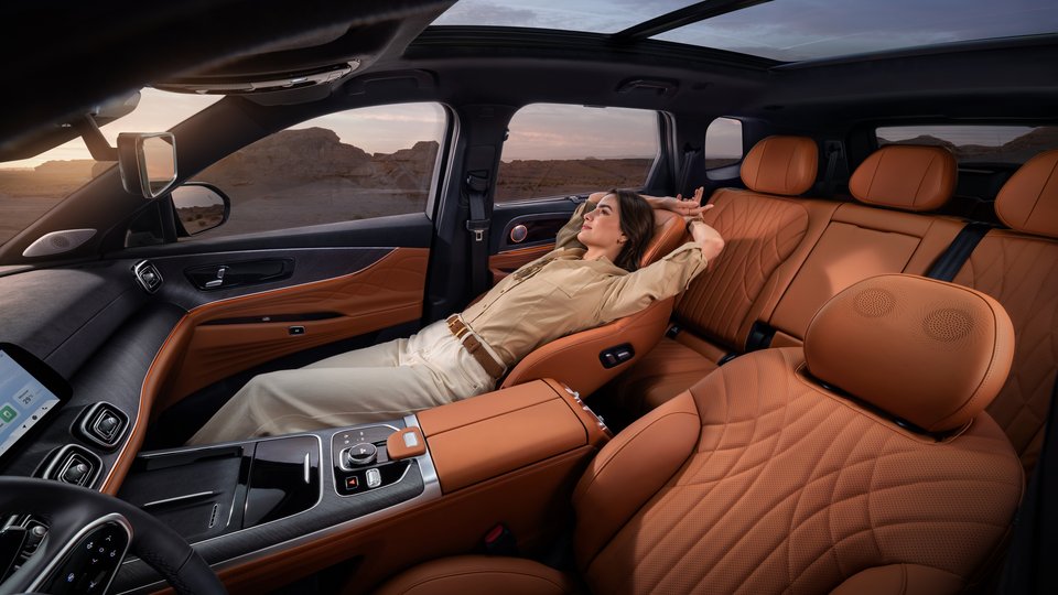 Przednie fotele w standardzie VIP <sup>2</sup>